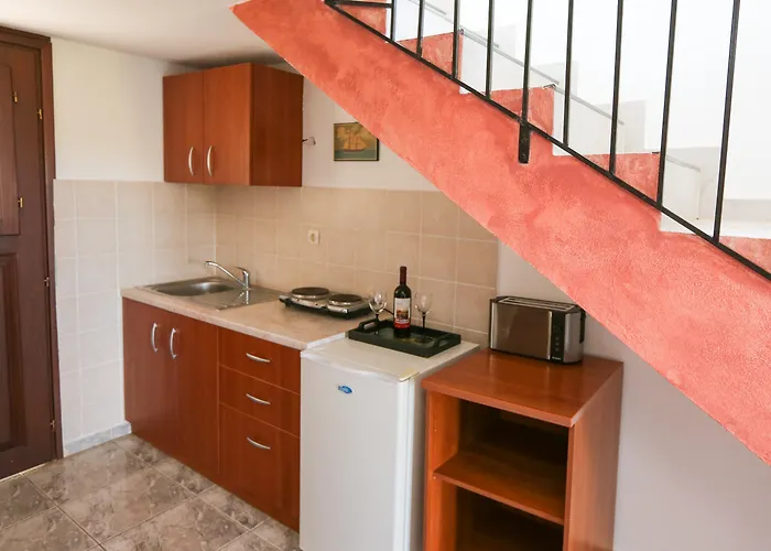 Angelina Platanias (Skiathos)