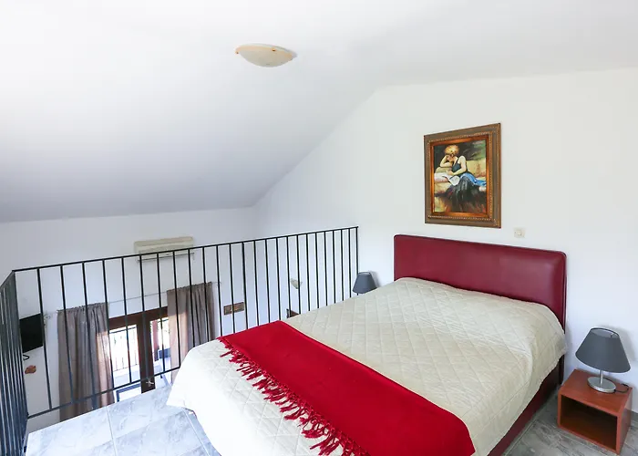 Angelina Apartamento Platanias (Skiathos)