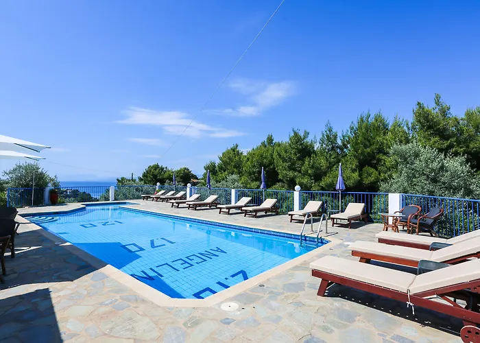 Angelina * Platanias (Skiathos)